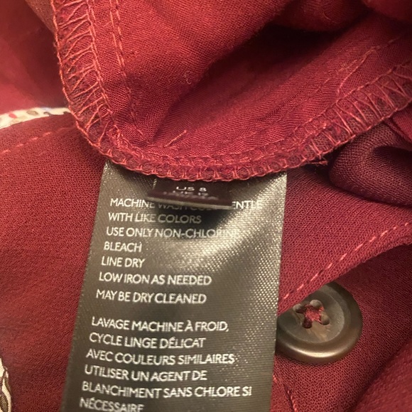 Anthropologie Sasha Button Front Tapered Leg Pants in wine sz 8 - Picture 9 of 11